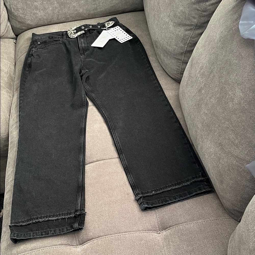 Classic Black Relaxed Women Jeans